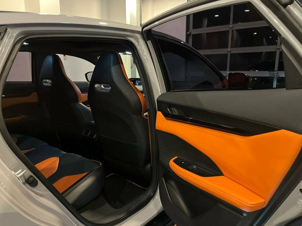 Чанган УНИ-В б/у, 2023, Роботизированная. Фото: #13