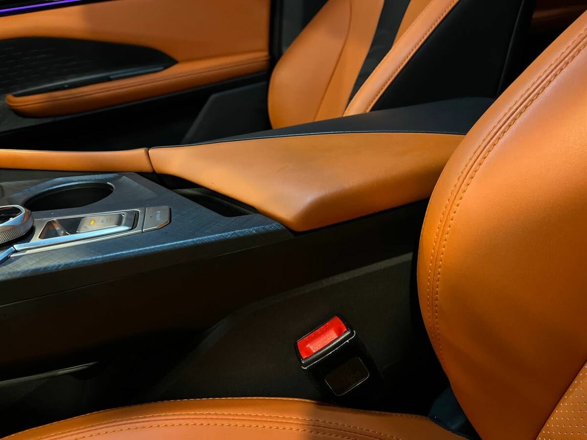 Чанган УНИ-В б/у, 2023, Роботизированная. Фото: #28