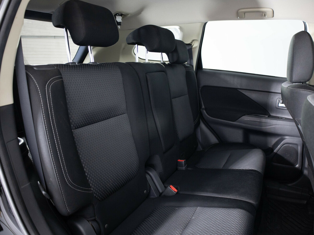 Mitsubishi Outlander б/у, 2019, Вариатор. Фото: #16