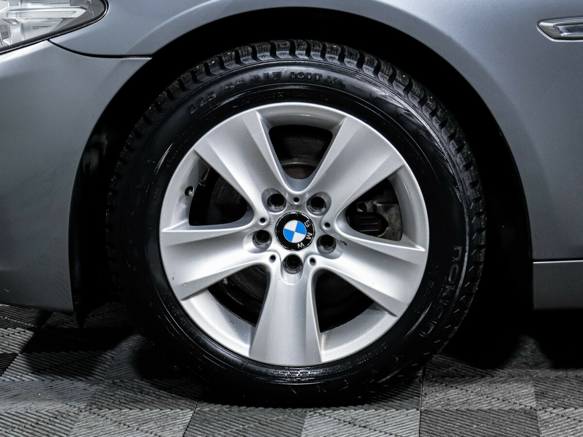 БМВ 5 серии б/у, 2013, Автоматическая. Фото: #14