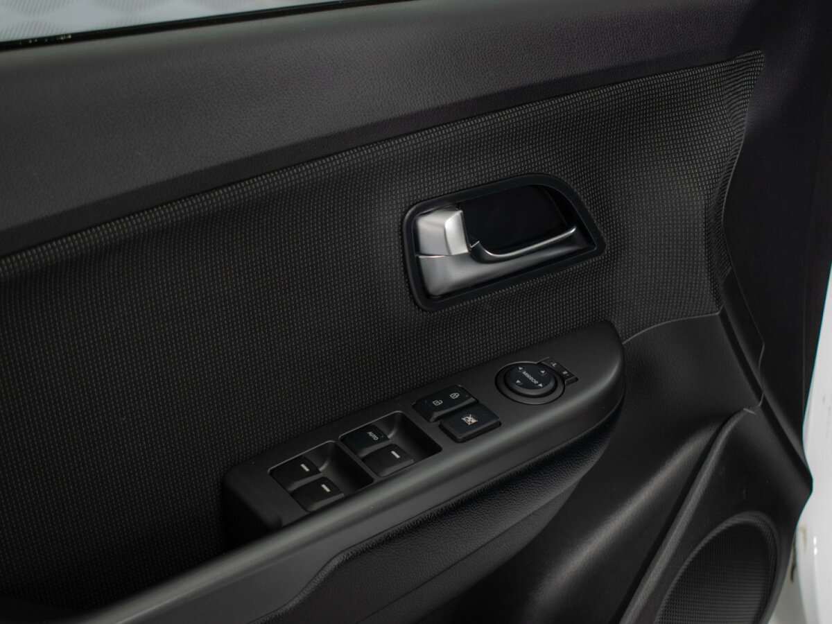 Kia Rio б/у, 2016, Автоматическая. Фото: #14