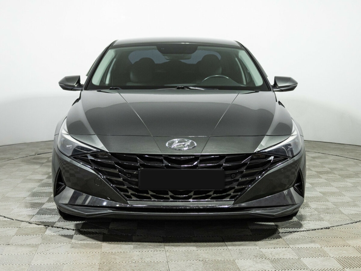 Hyundai Elantra б/у, 2022, Автоматическая. Фото: #1
