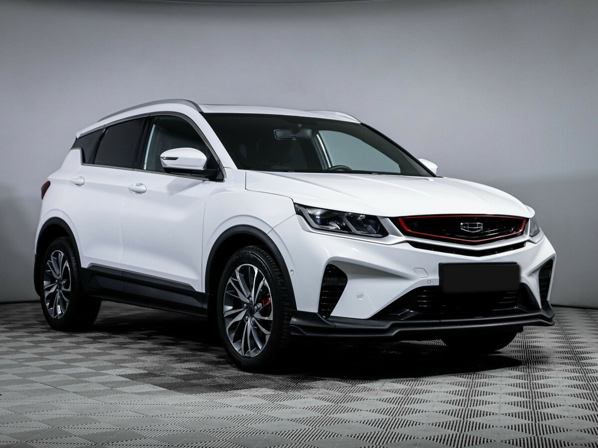 Geely Coolray б/у, 2023, Роботизированная. Фото: #2