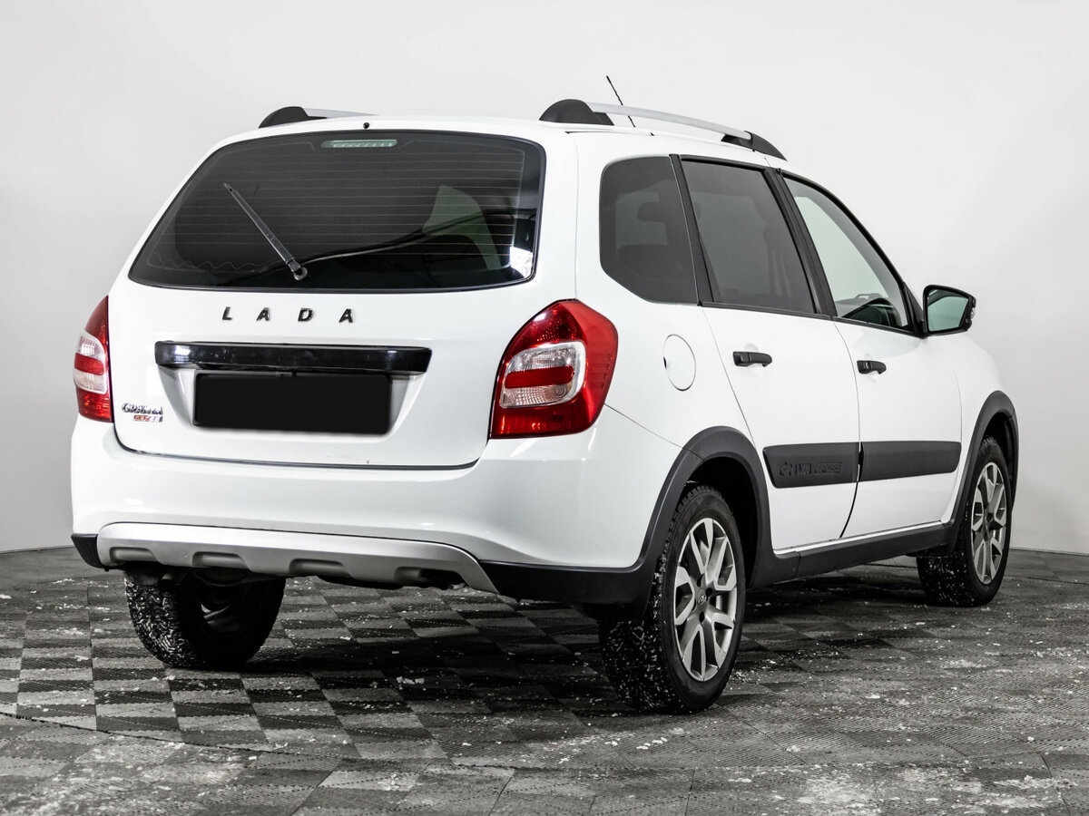 Lada (ВАЗ) Granta б/у, 2023, Механическая. Фото: #3