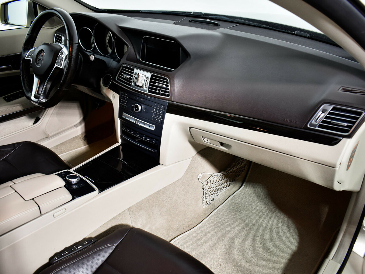 Mercedes-Benz E-Класс б/у, 2016, Автоматическая. Фото: #11