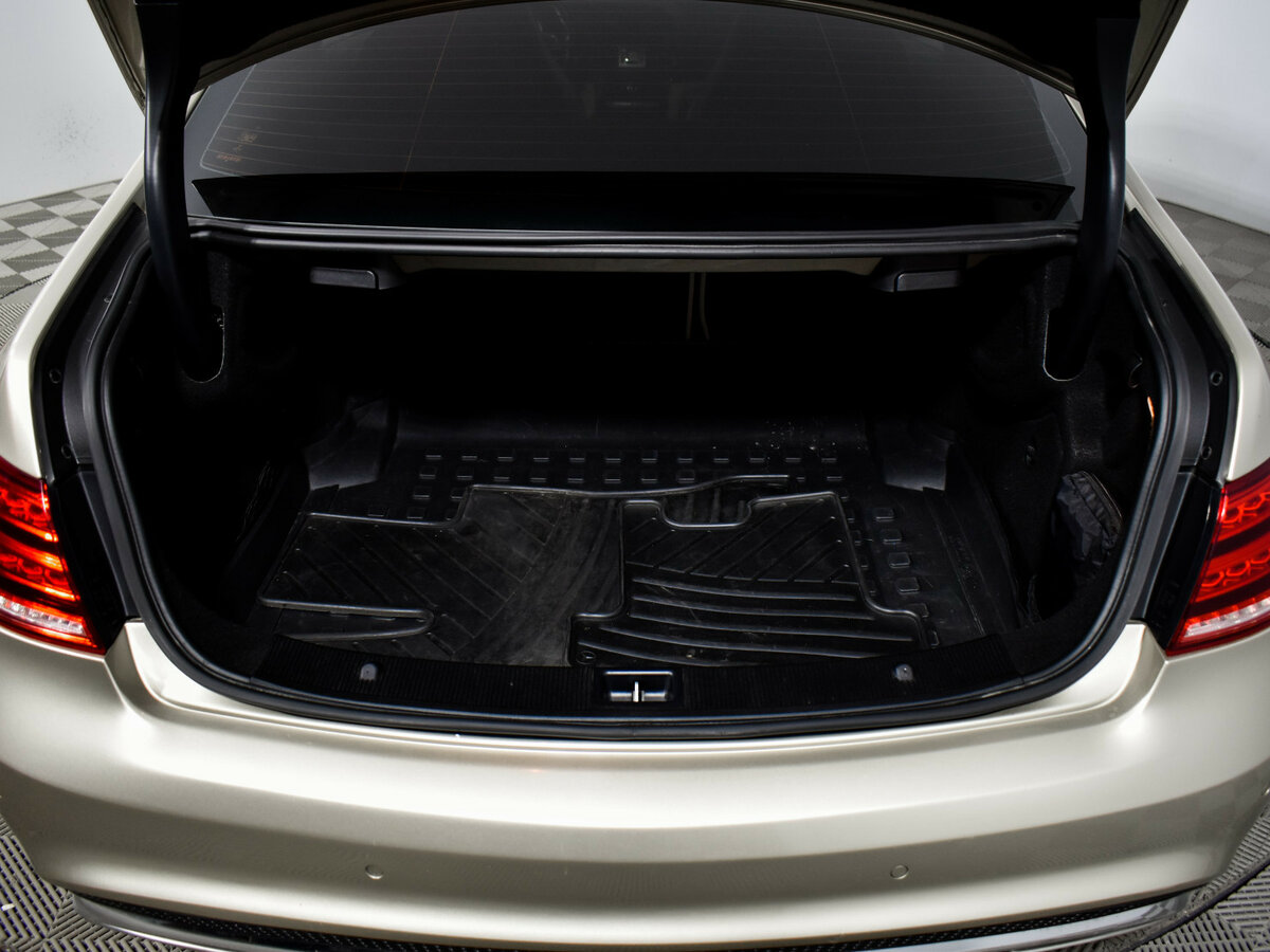 Mercedes-Benz E-Класс б/у, 2016, Автоматическая. Фото: #19