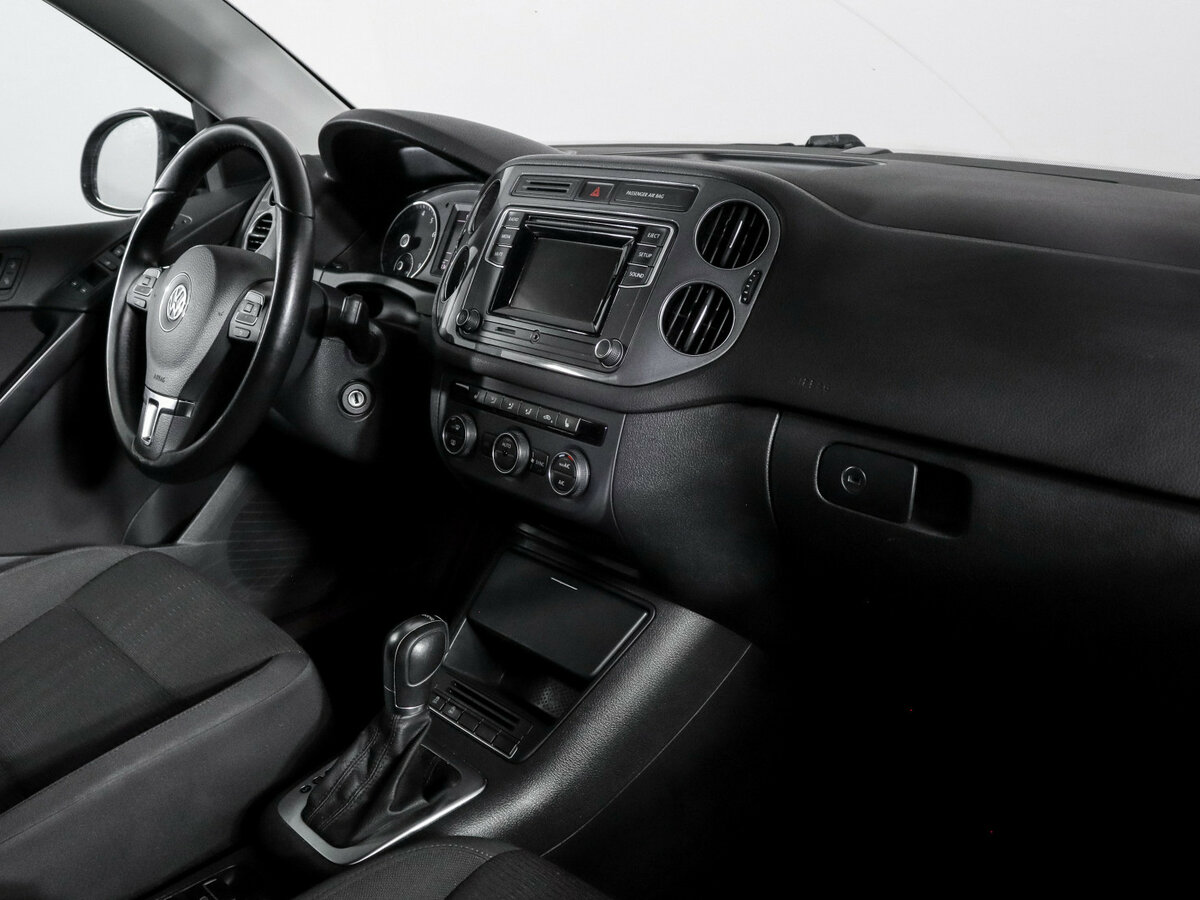 Volkswagen Tiguan б/у, 2016, Роботизированная. Фото: #8