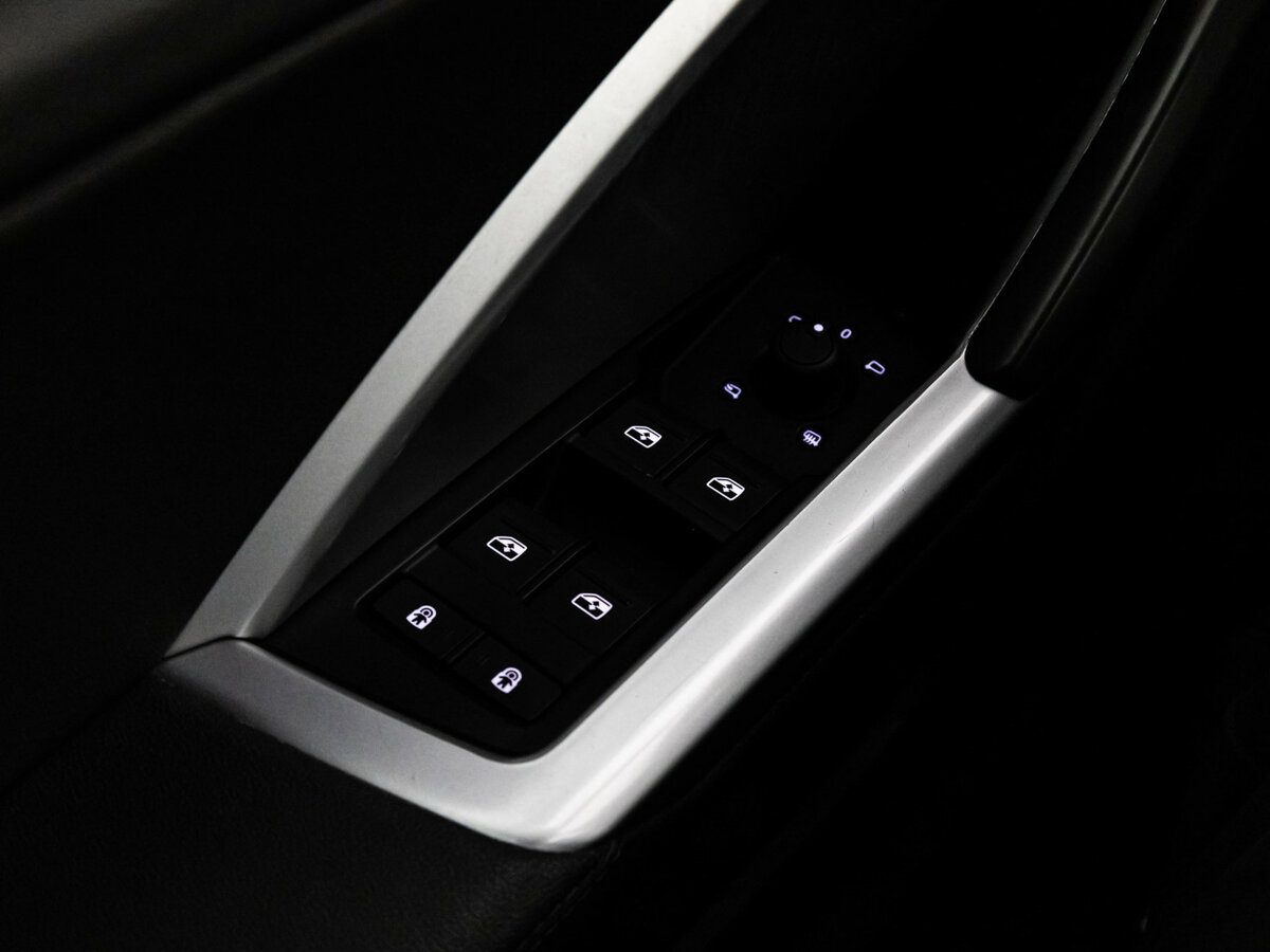 Audi Q3 б/у, 2019, Роботизированная. Фото: #14