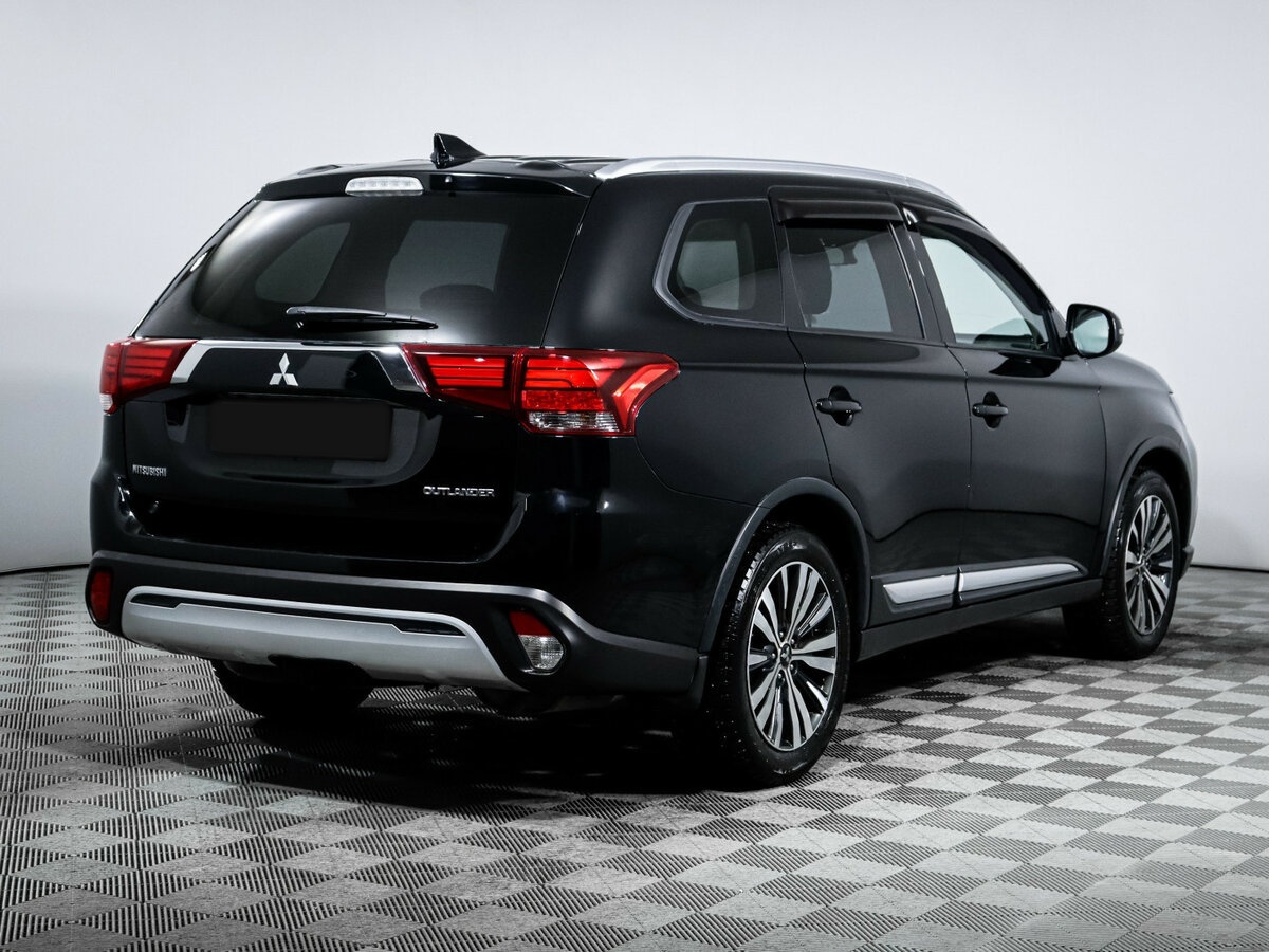 Mitsubishi Outlander б/у, 2019, Вариатор. Фото: #4