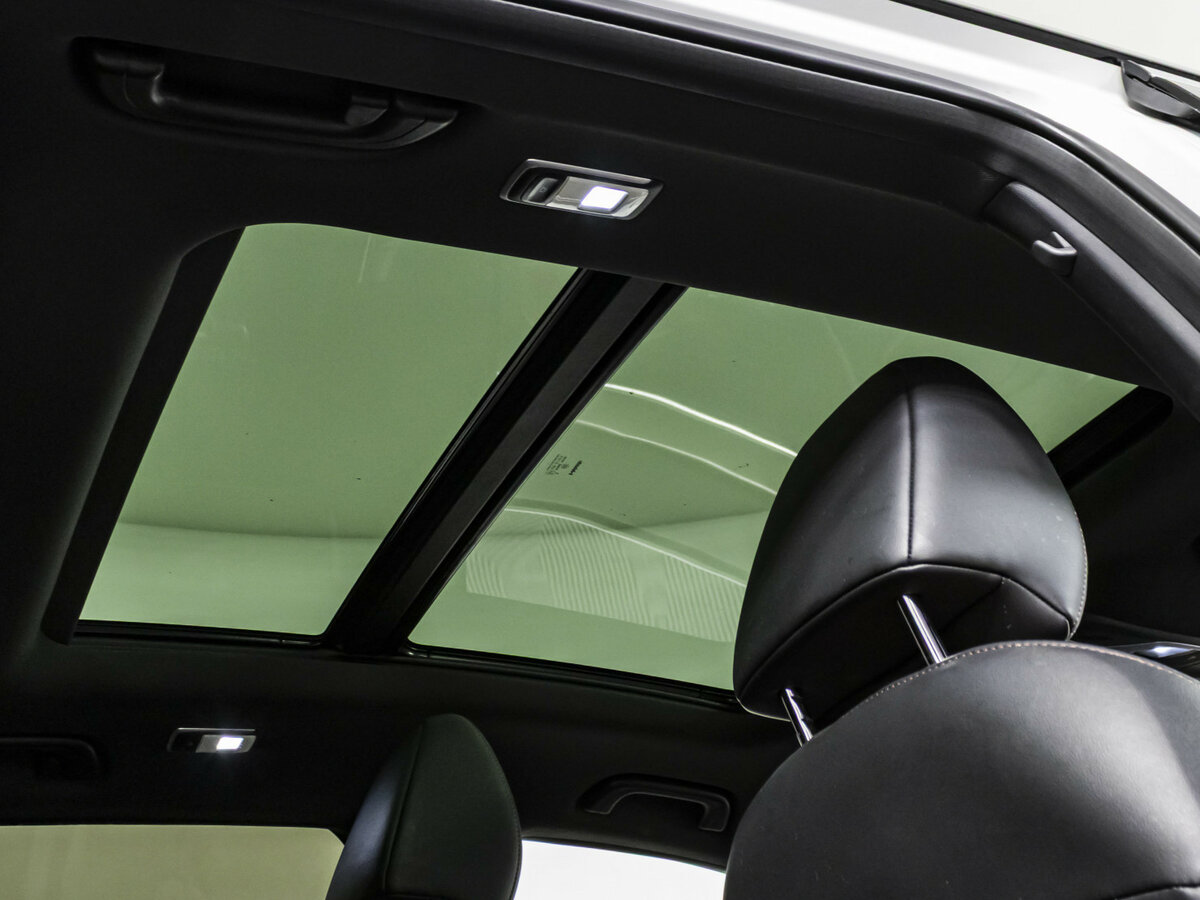 Geely Coolray б/у, 2022, Роботизированная. Фото: #15