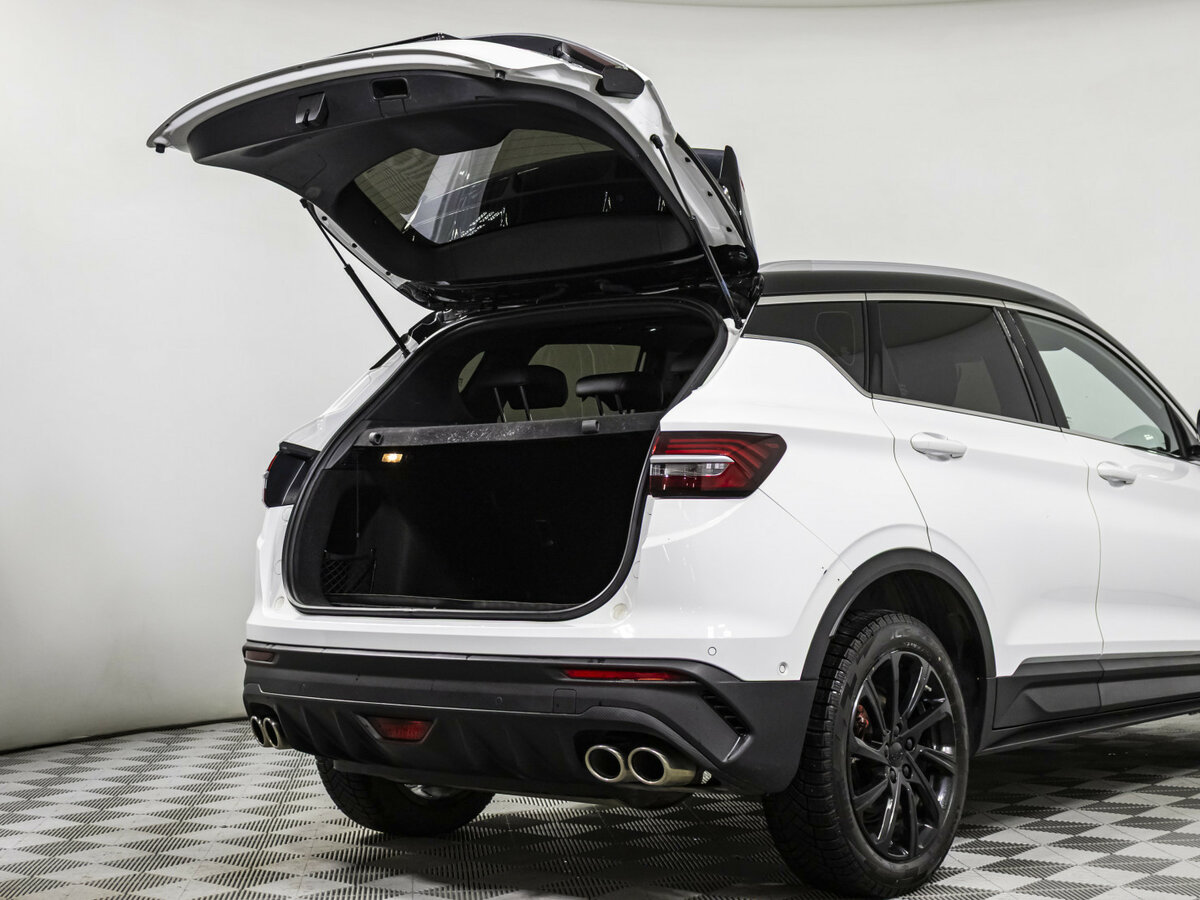 Geely Coolray б/у, 2022, Роботизированная. Фото: #16