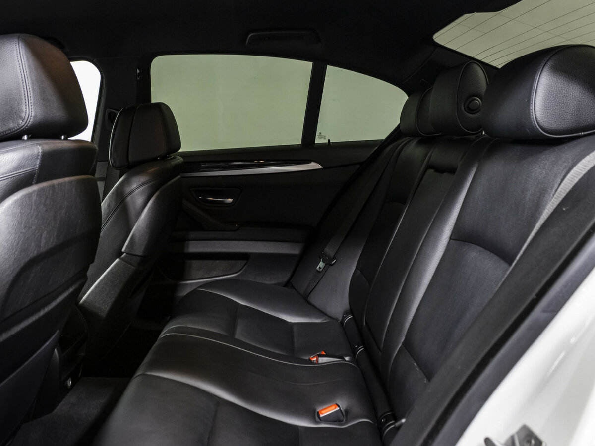 BMW 5 серии б/у, 2016, Автоматическая. Фото: #11