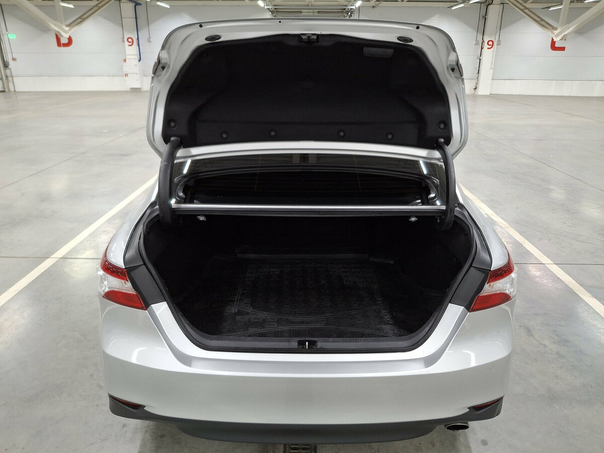 Тойота Камри б/у, 2018, Автоматическая. Фото: #8